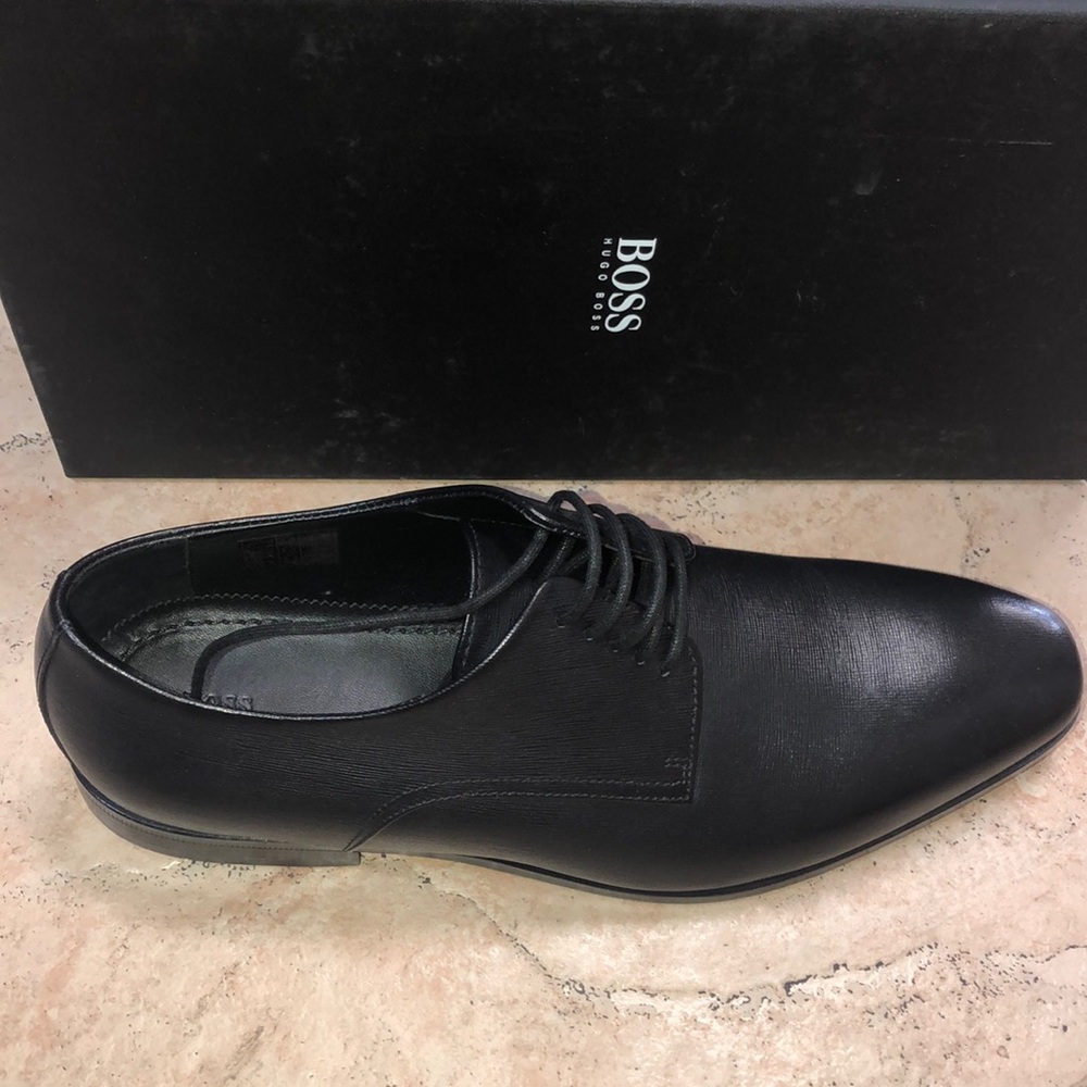 100% authentic Hugo Boss Highline Derb pr1 50375809 001 black men’s leather shoe
